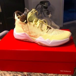 New Balance 2 WXY Basketball Shoes